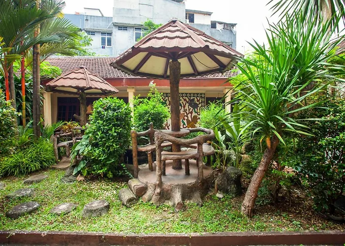 Spot On 3858 Elsana Transit Hotel Bogor